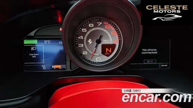 FERRARI Portofino 3.9 V8 2019 — photo 8 sur 26