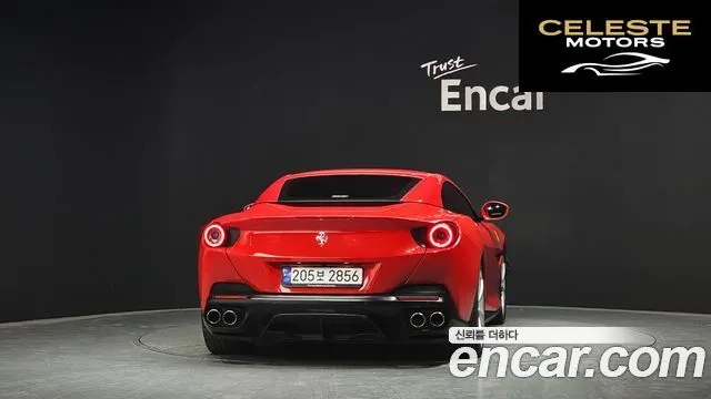FERRARI Portofino 3.9 V8 2019 — photo 4 sur 26