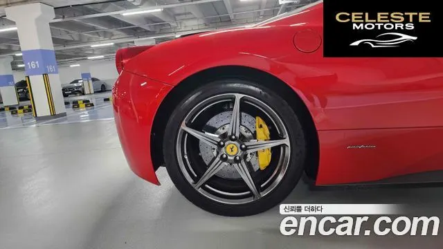 FERRARI 458 2010 — photo 11 sur 22