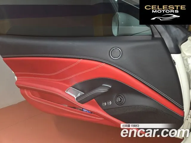 FERRARI 4.3 V8 2016 — photo 10 sur 20