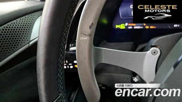 FERRARI Roma 3.9 2021 — photo 28 sur 37