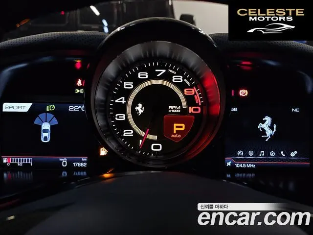 FERRARI 812 6.5 V12 2020 — photo 20 sur 26
