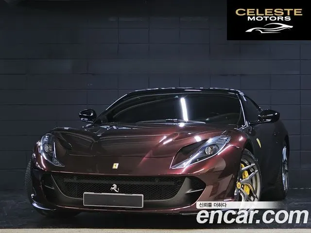 FERRARI 812 6.5 V12 2020 — photo 22 sur 26