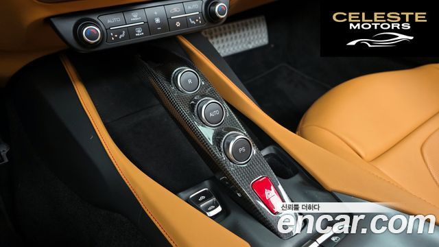 FERRARI Portofino 3.9 V8 2020 — photo 12 sur 30