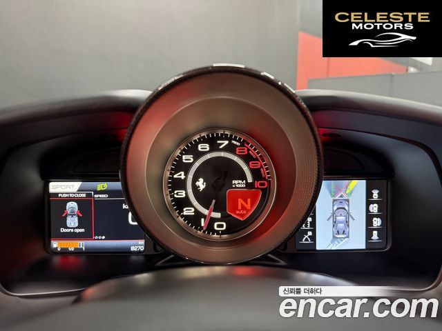 FERRARI F8 Spyder 3.9 V8 2021 — photo 12 sur 26