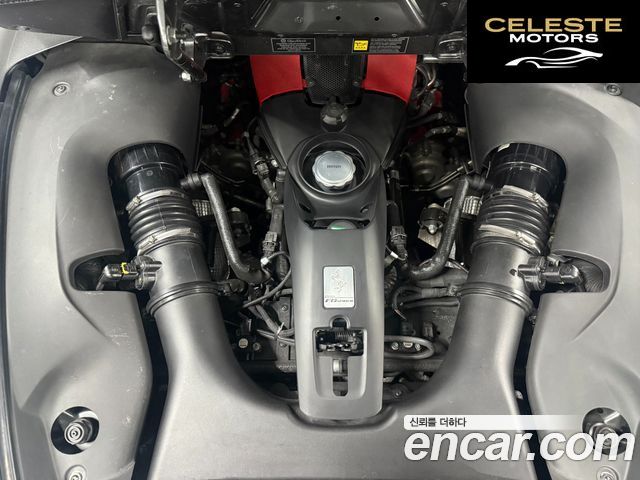 FERRARI F8 Spyder 3.9 V8 2021 — photo 20 sur 26