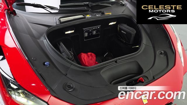 FERRARI F8 3.9 V8 2021 — photo 6 sur 26
