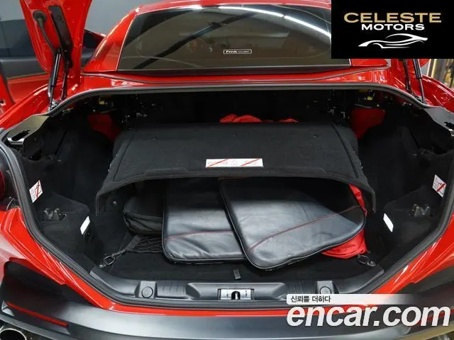 FERRARI Portofino 3.9 V8 2019 — photo 19 sur 26