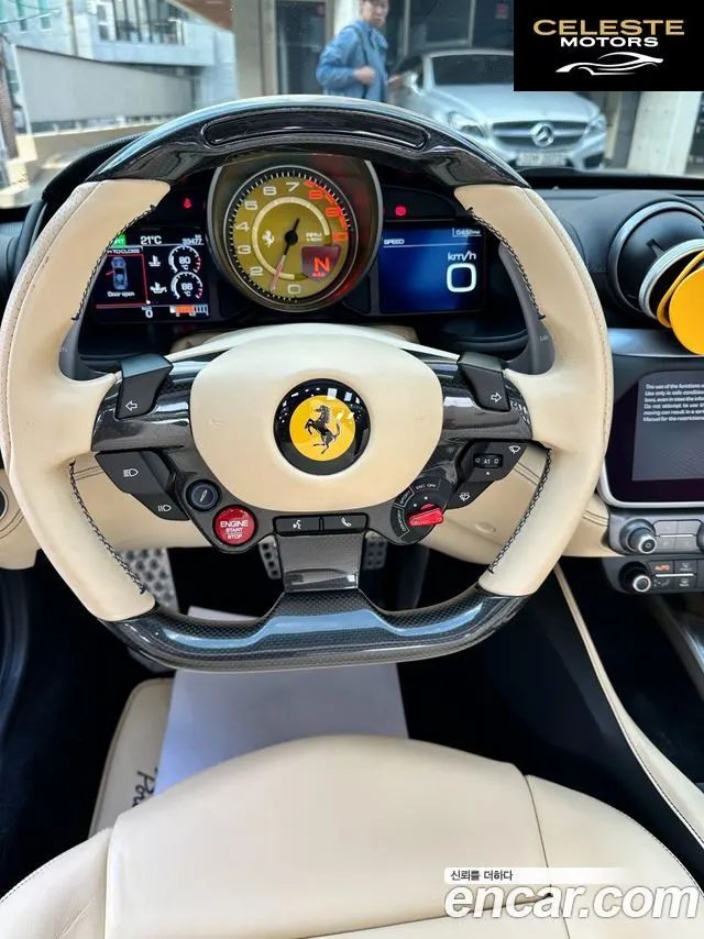 FERRARI Portofino 3.9 V8 2019 — photo 14 sur 26