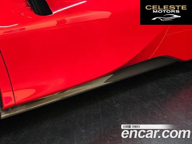 FERRARI SF90 Spyder 4.0 2023 — photo 24 sur 26