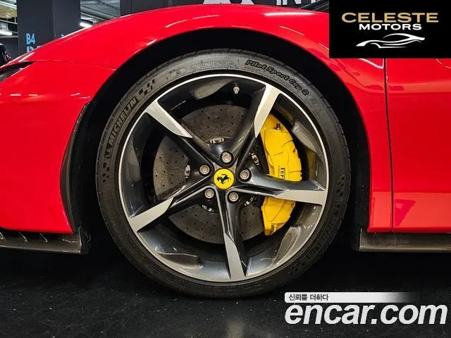 FERRARI SF90 Spyder 4.0 2023 — photo 6 sur 26