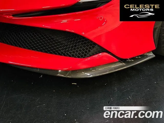 FERRARI SF90 Spyder 4.0 2023 — photo 8 sur 26