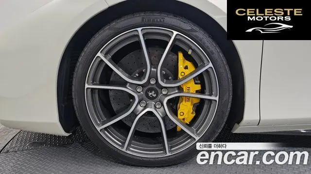FERRARI 488 GTB 3.9 2018 — photo 5 sur 20