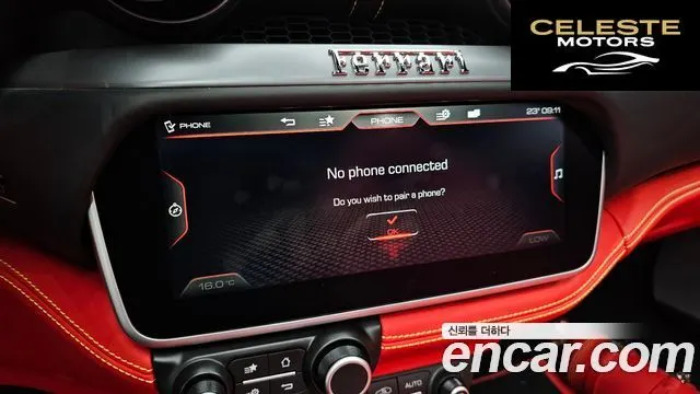 FERRARI Portofino 3.9 V8 2019 — photo 22 sur 34
