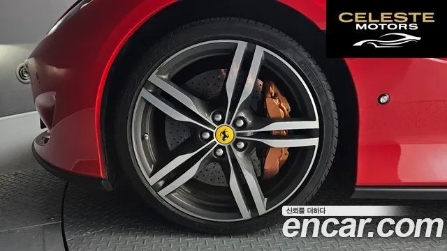 FERRARI Portofino 3.9 V8 2019 — photo 5 sur 34