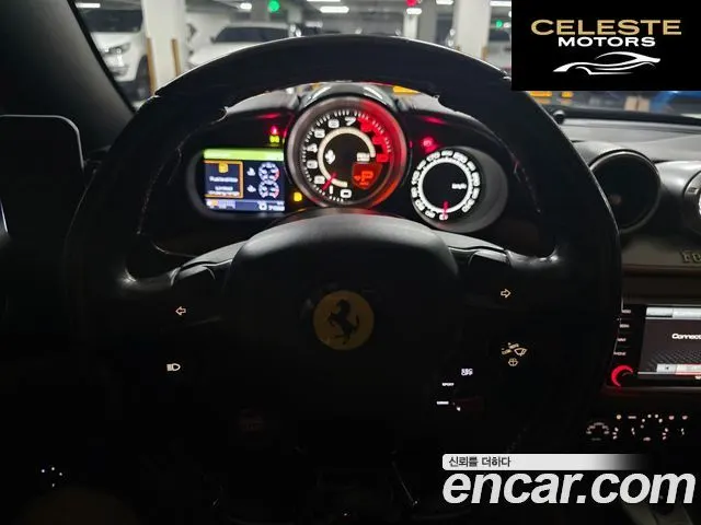 FERRARI T 3.9 V8 2016 — photo 20 sur 22