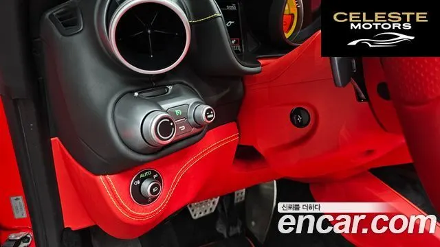 FERRARI Portofino 3.9 V8 2019 — photo 27 sur 34