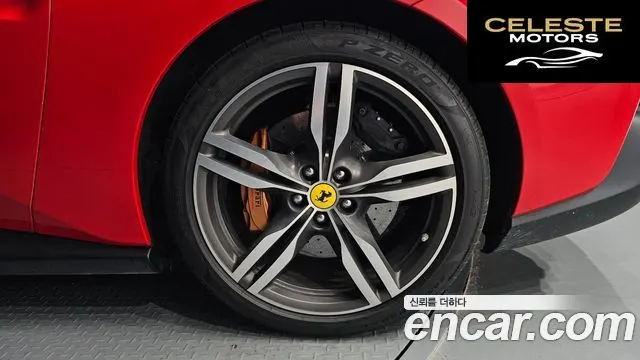 FERRARI Portofino 3.9 V8 2019 — photo 7 sur 34