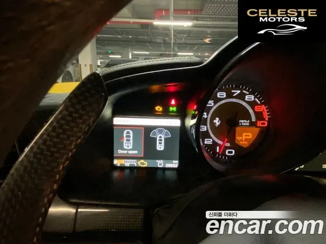 FERRARI 458 Spyder 2013 — photo 11 sur 11