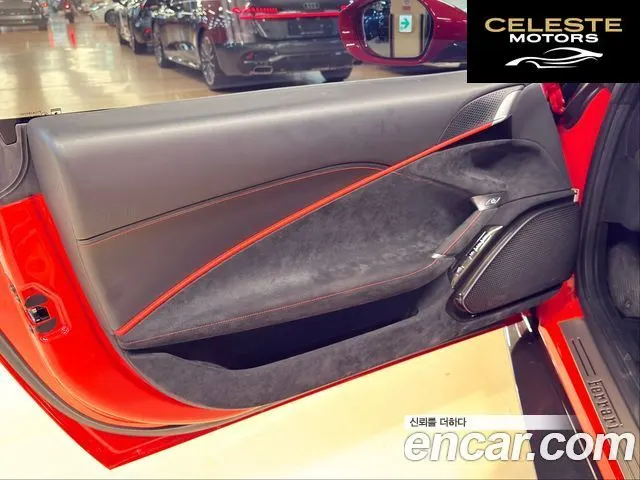 FERRARI Roma 3.9 2021 — photo 8 sur 26