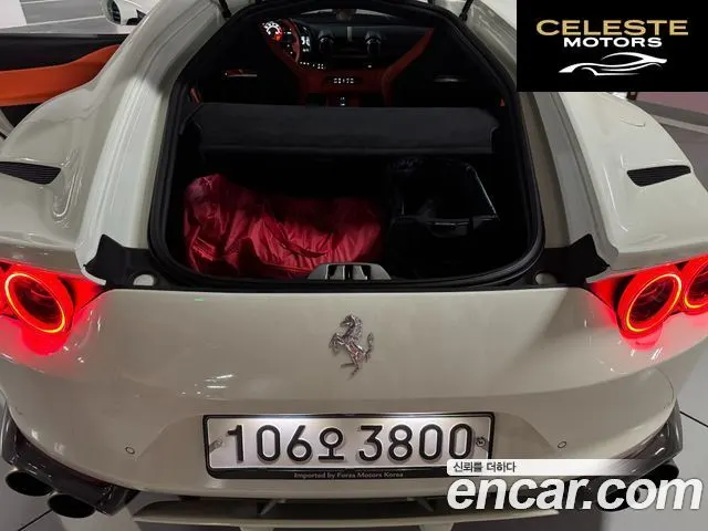 FERRARI 812 6.5 V12 2020 — photo 18 sur 25