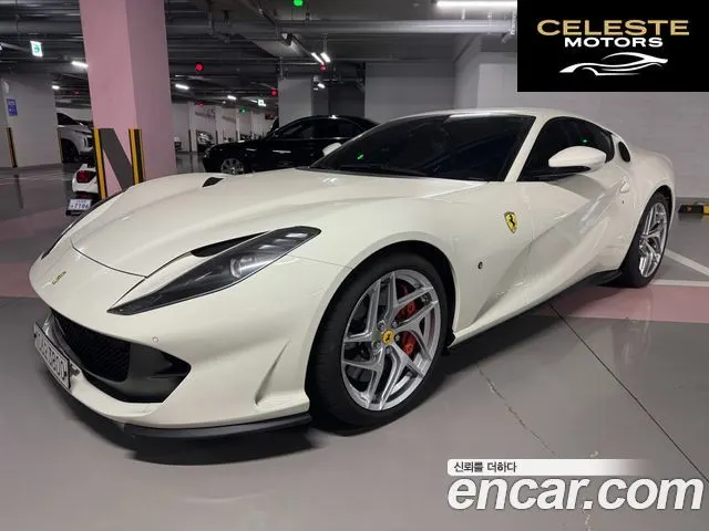 FERRARI 812 6.5 V12 2020 — photo 22 sur 25