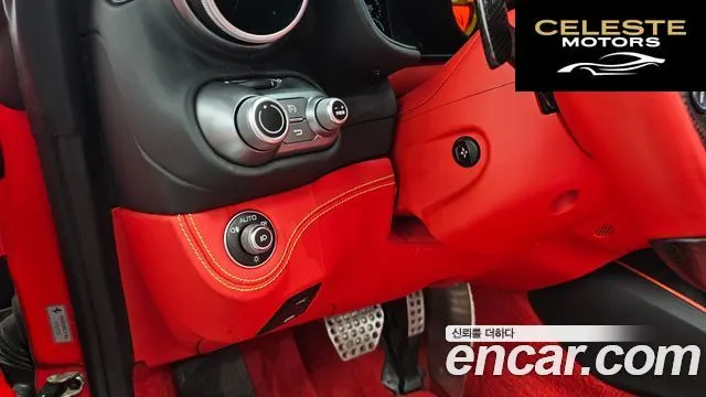 FERRARI Portofino 3.9 V8 2020 — photo 25 sur 37