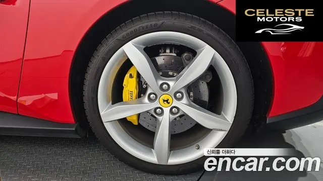 FERRARI Portofino 3.9 V8 2020 — photo 7 sur 37