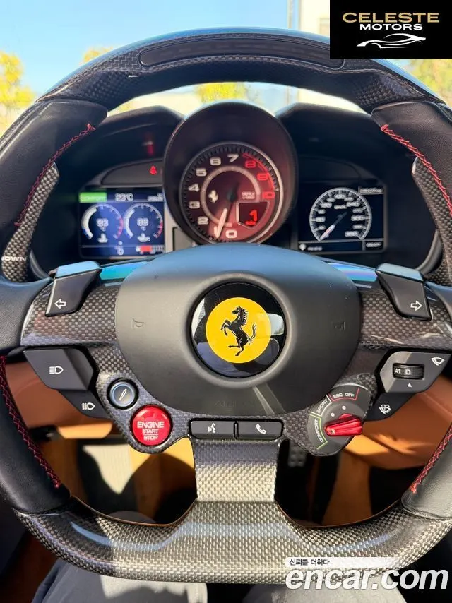 FERRARI Portofino 3.9 V8 2019 — photo 8 sur 19