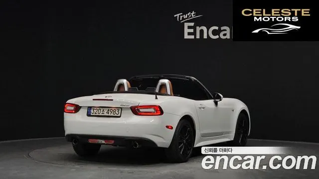 FIAT 124 Spyder 1.4 2017 — photo 2 sur 20