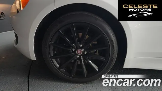 FIAT 124 Spyder 1.4 2017 — photo 5 sur 20