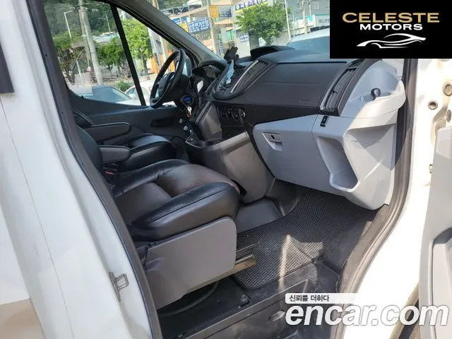 FORD 3.5 2018 — photo 14 sur 23
