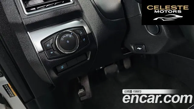 FORD 2.3 Limited 4WD 2017 — photo 12 sur 20