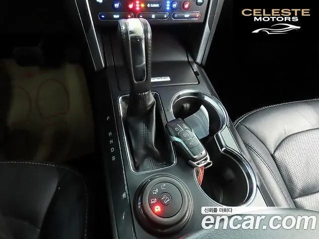 FORD 2.3 Limited 4WD 2017 — photo 13 sur 26