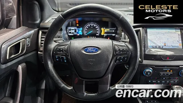 FORD 32.0 2022 — photo 14 sur 20