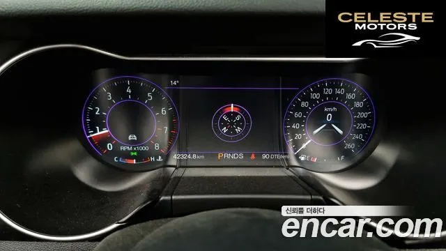 FORD Cabriolet 2019 — photo 8 sur 20