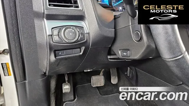 FORD 2.3 Limited 4WD 2017 — photo 16 sur 26