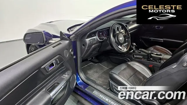 FORD Coupé 2020 — photo 10 sur 20