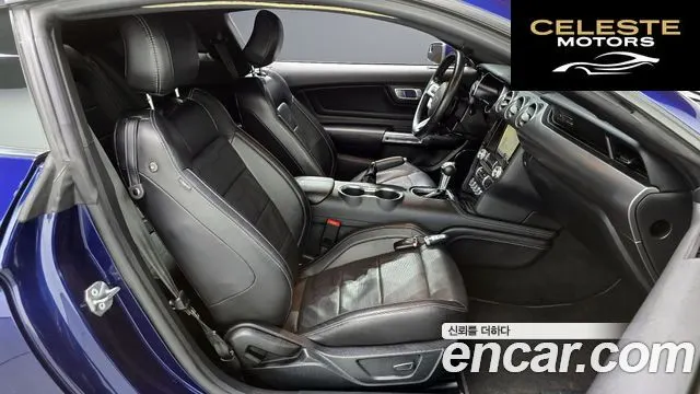 FORD Coupé 2020 — photo 11 sur 20