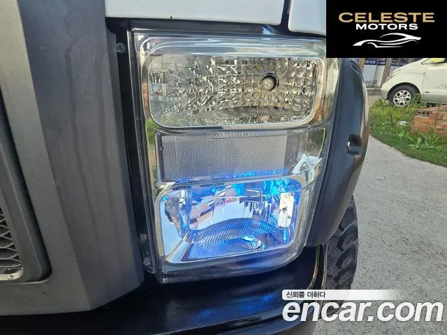 FORD F250 2008 — photo 12 sur 26