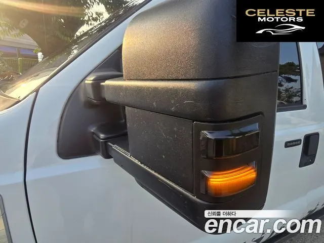 FORD F250 2008 — photo 13 sur 26