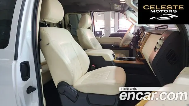 FORD F350 6.2 2011 — photo 11 sur 20