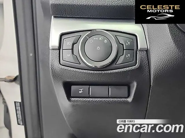 FORD 2.3 Limited 4WD 2017 — photo 18 sur 26