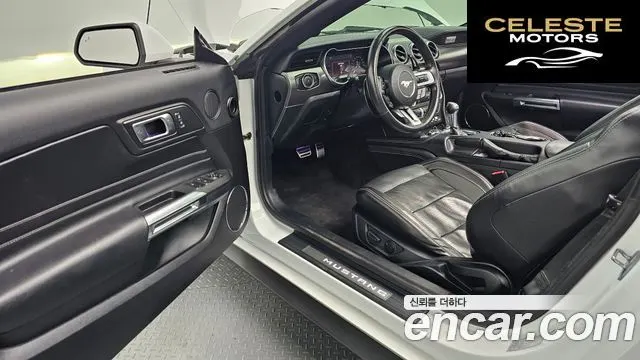 FORD Cabriolet 2021 — photo 11 sur 20