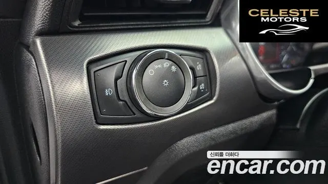 FORD Cabriolet 2021 — photo 16 sur 20