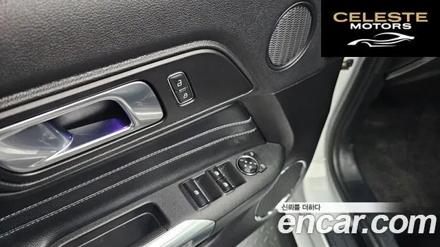 FORD Cabriolet 2021 — photo 20 sur 20