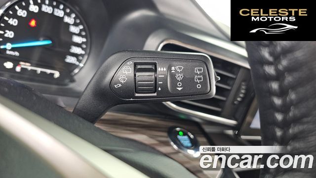 FORD 62.3 Limited 4WD 2021 — photo 15 sur 20