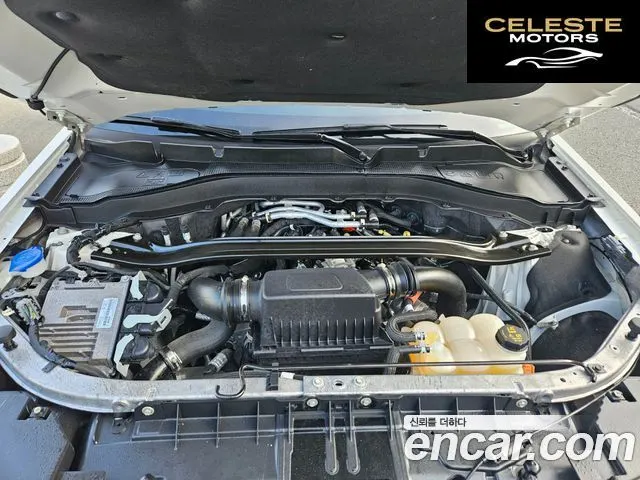 FORD 63.0 4WD 2023 — photo 12 sur 26