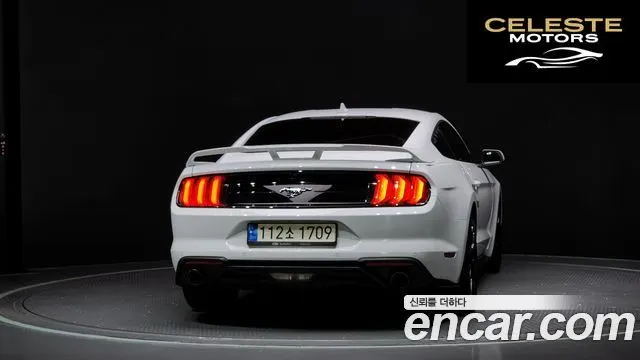 FORD Coupé 2021 — photo 4 sur 20