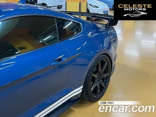 FORD GT500 Coupé 2020 — photo 8 sur 26